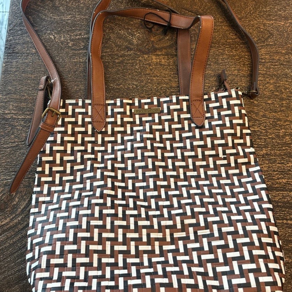FRYE AND CO. Brown and Cream Woven Tote